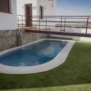  Сasa de vacaciones Residencial Neade Suites