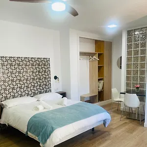  Apartamento Patio De Barberos 3